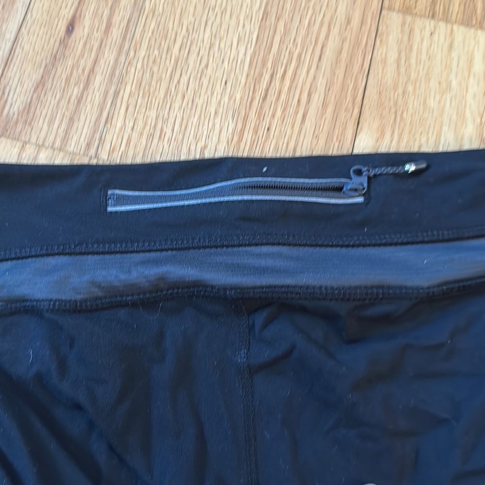 Workout Capris - Picture 3 of 3